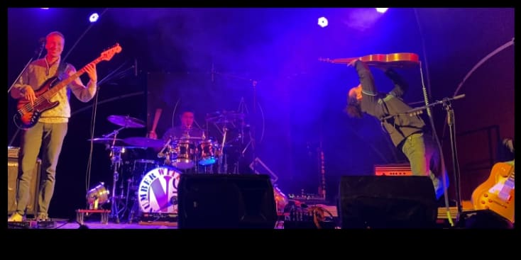 Bannerbild von NUMBER WITH NO NAME Band aus Aachen