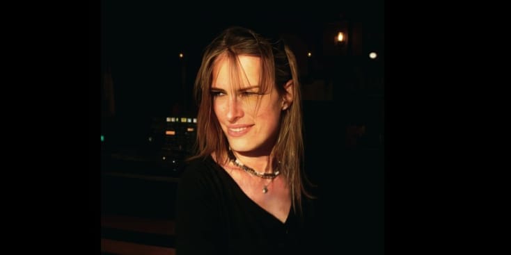 Bannerbild von Juley Singer-Songwriter*in aus München