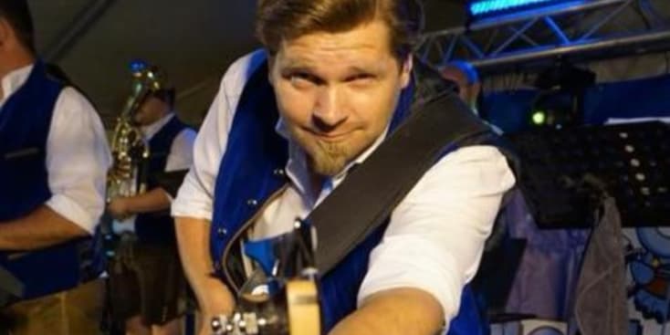Bannerbild von Markus Urbanek Gitarrist aus Sailauf