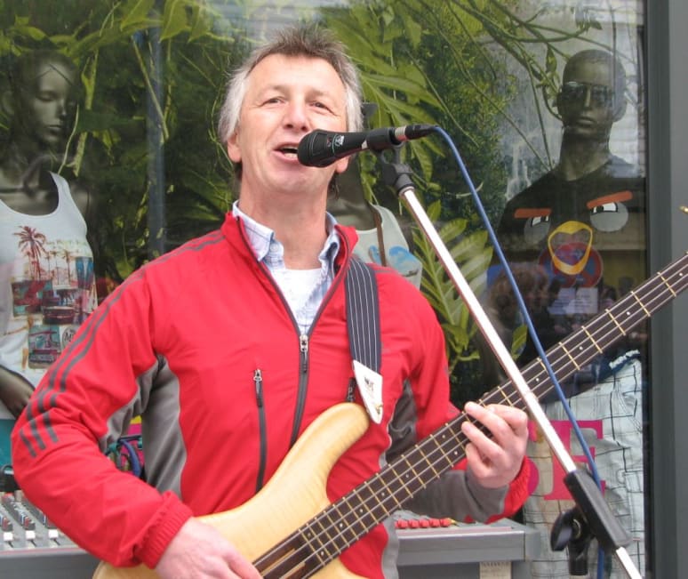 Galeriebild von Flo - Bassist*in aus Emmerting