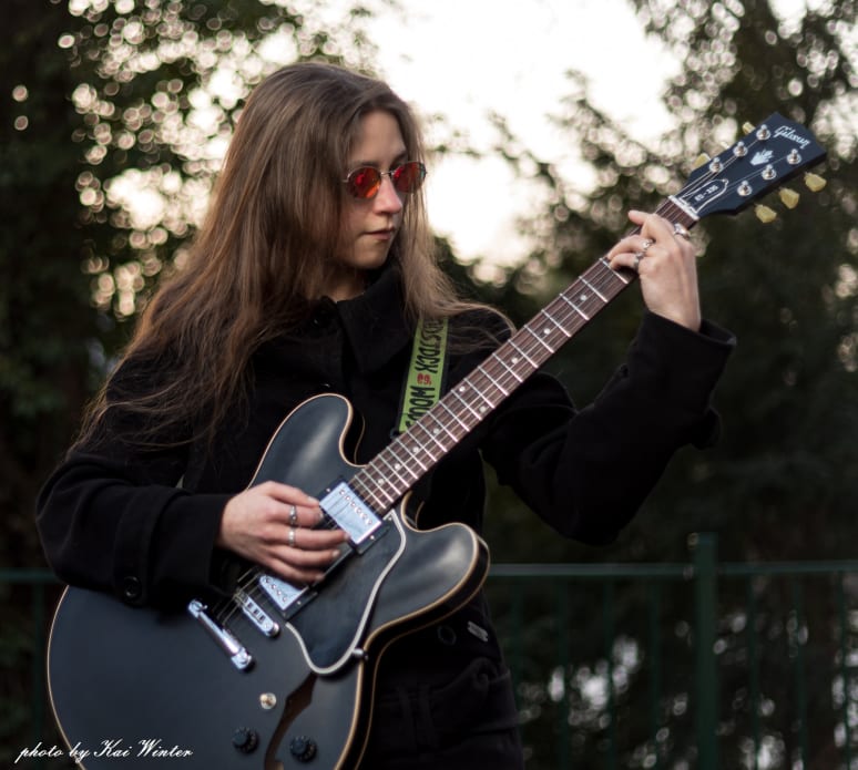 Galeriebild von Alina Dalsegno - Singer-Songwriter*in aus Freiberg