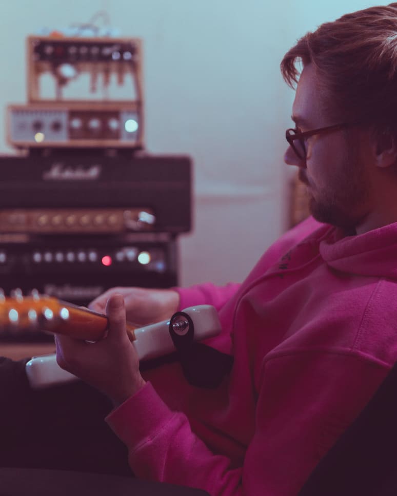 Galeriebild von Jonas Bey - Musikproduzent*in aus Neumünster