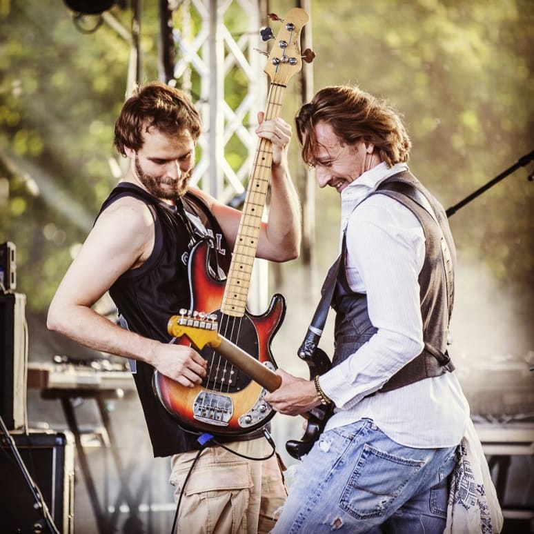 Galeriebild von Niki - Bassist*in aus Hamburg