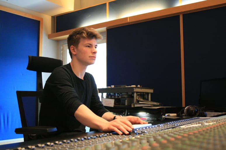 Galeriebild von Max von Lukas - Mixing Engineer*in aus Hamburg