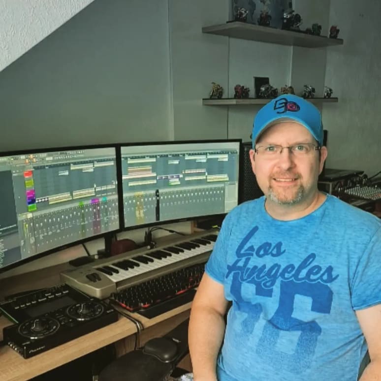 Galeriebild von DJ Bluebiker - Musikproduzent*in aus Hainburg