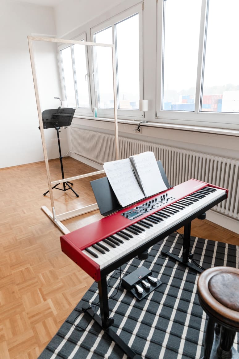 Galeriebild von Mirja Rothschädl - Gesangslehrer*in aus Hamburg