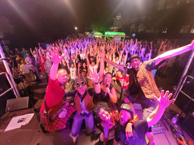 DownTown Livemusic - Band aus Hamburg Galeriebild von DownTown Livemusic - Band aus Hamburg