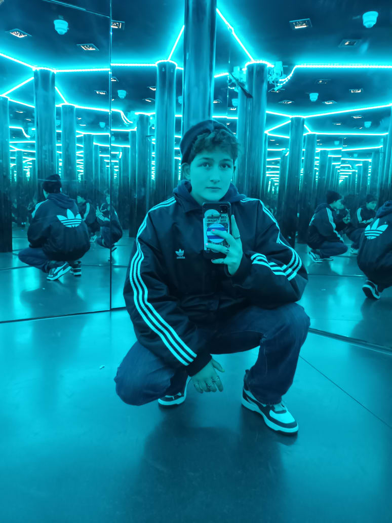 Galeriebild von Lee Schreiber - Sänger*in aus Berlin