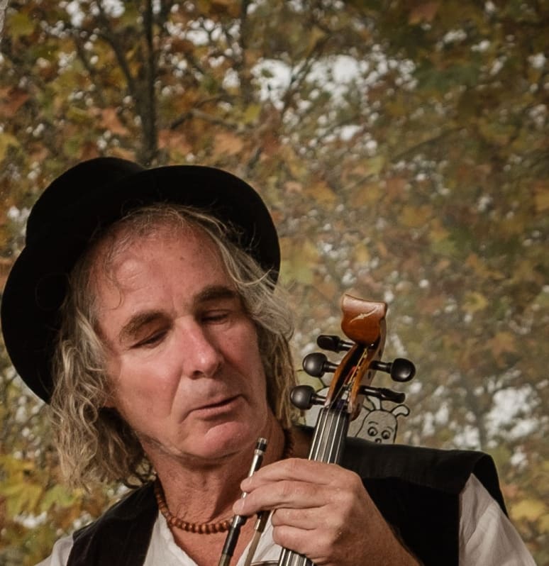 Galeriebild von Violalex Alexander - Geiger*in aus Köln