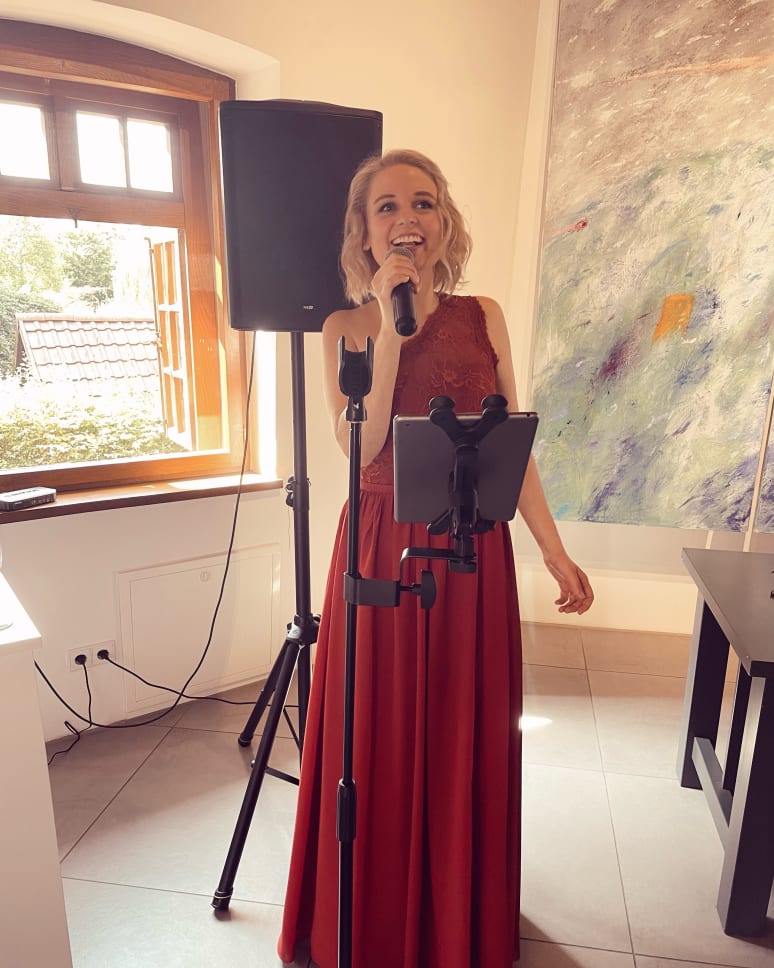 Galeriebild von Julia - Sänger*in aus Dinklage