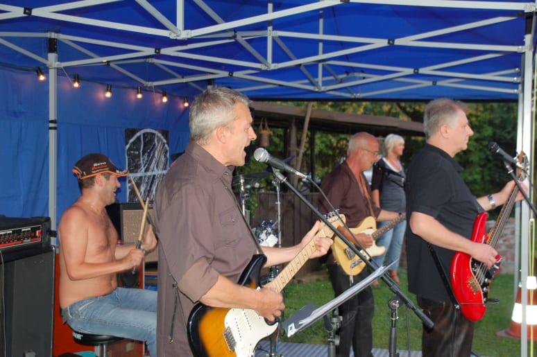 Galeriebild von Carl-Rainer Zeiss - Gitarrist aus München