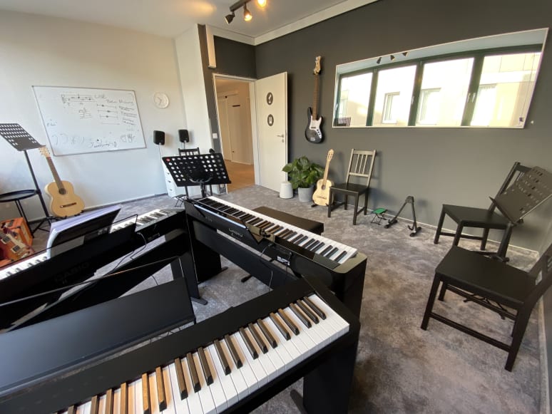 Galeriebild von Modern Music School - Musikschule aus Idar-Oberstein