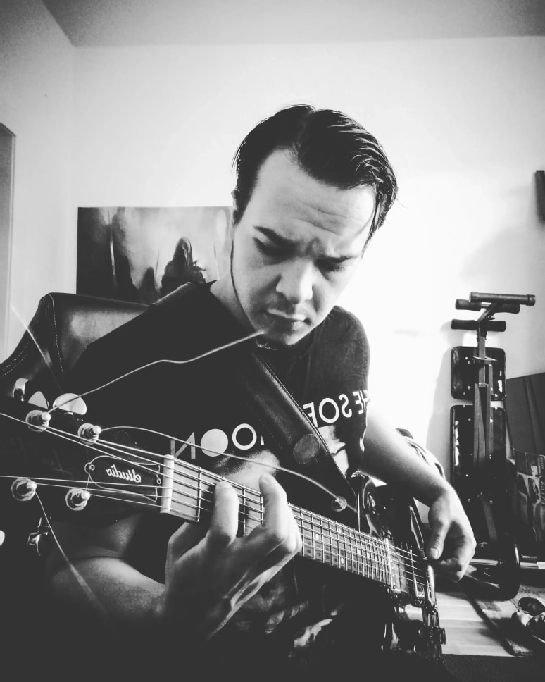 Galeriebild von Vali - Schlagzeuger aus Dresden