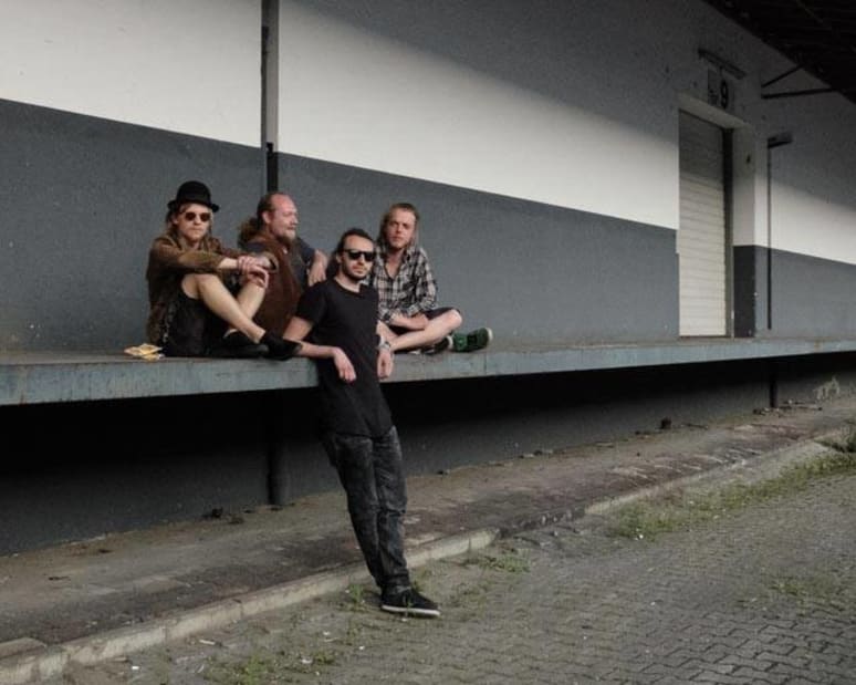 Paul - Bassist aus Bielefeld Galeriebild von Paul - Bassist aus Bielefeld