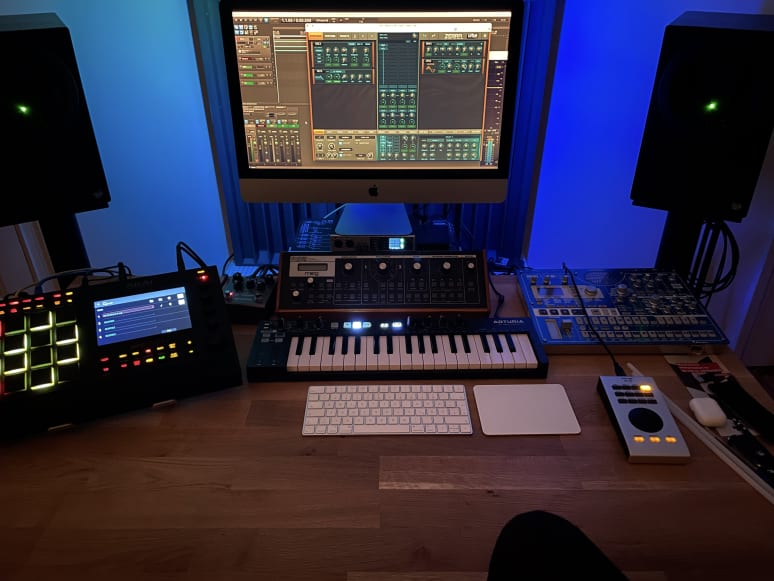 Galeriebild von Bumbu Dàda - Musikproduzent*in aus Berlin