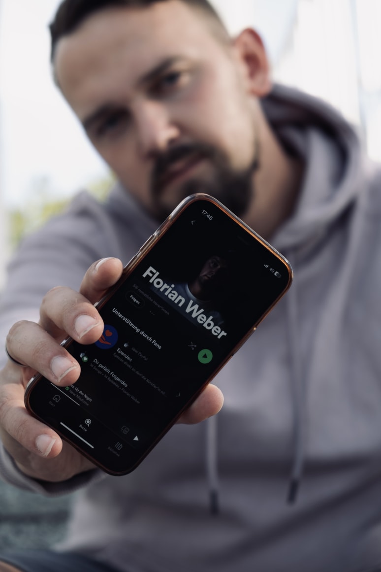 Galeriebild von Florian Weber - Singer-Songwriter aus Gummersbach