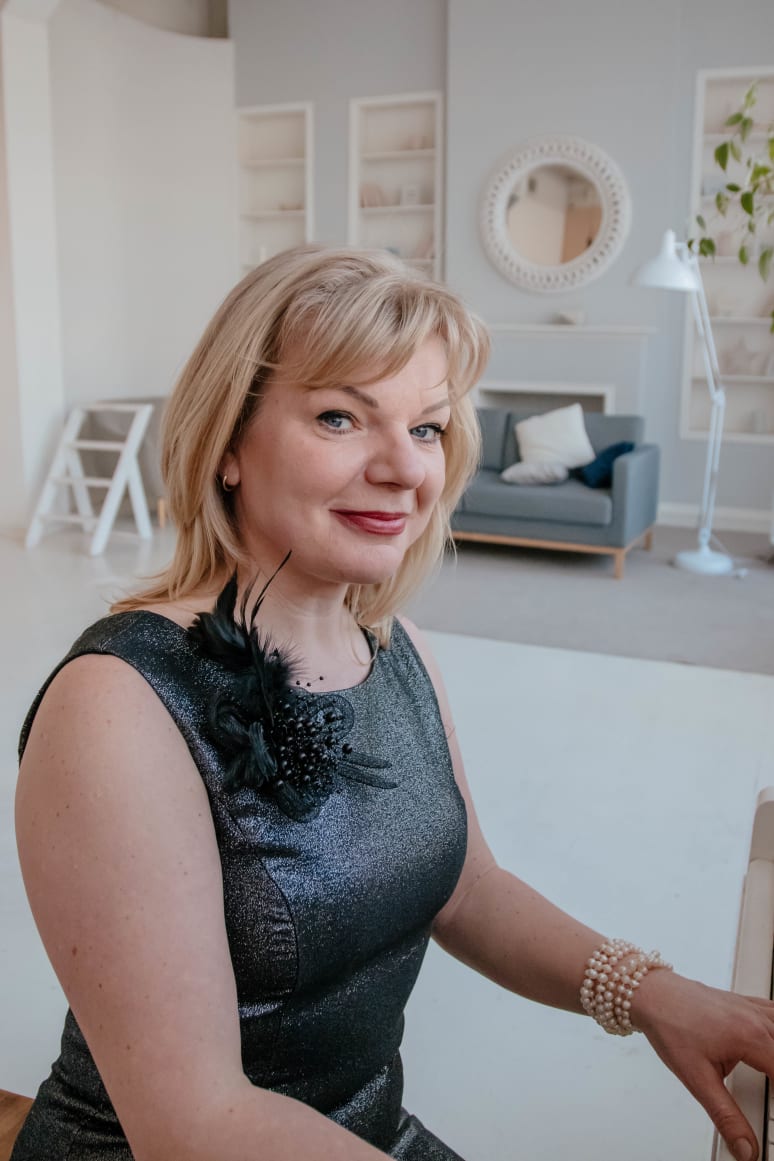 Galeriebild von Katjy Lv - Gesangslehrerin aus Reutlingen