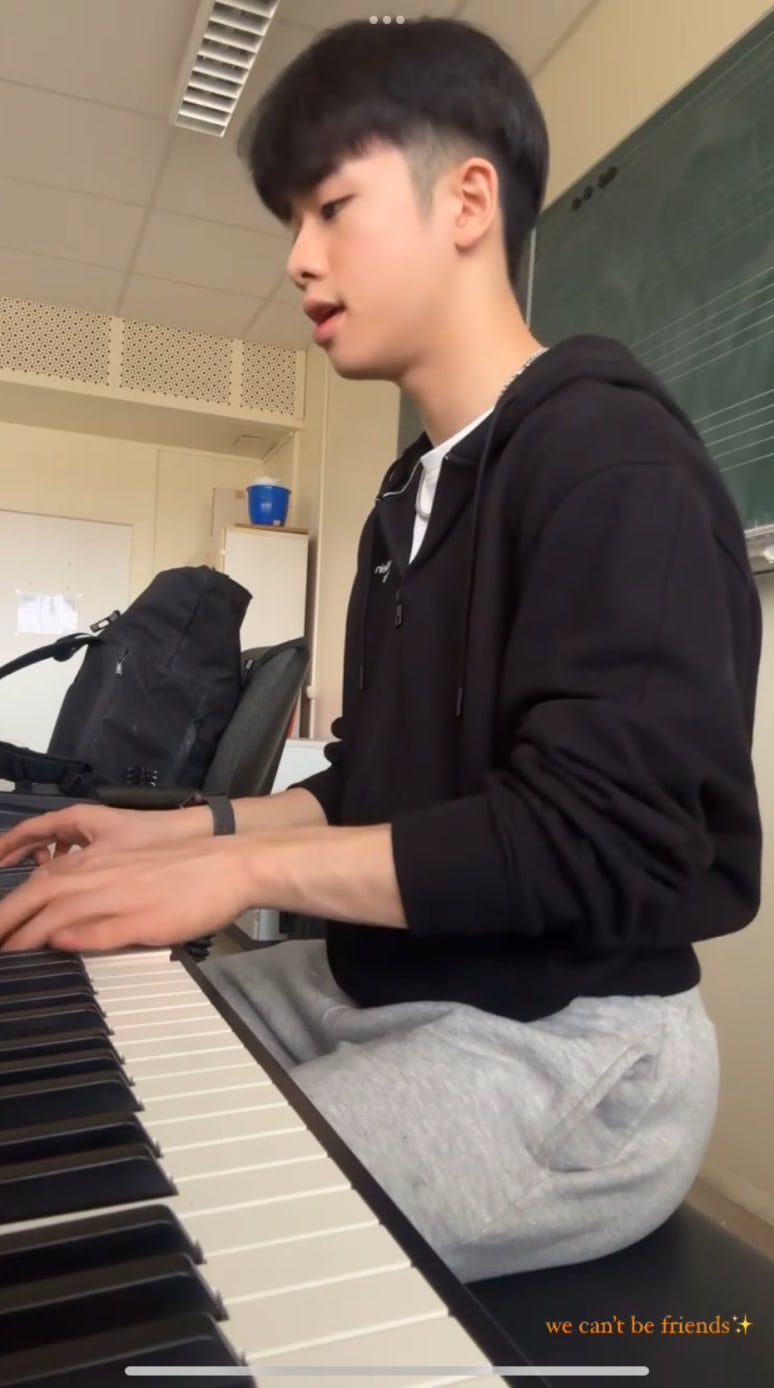 Jackie - Singer-Songwriter aus Berlin Galeriebild von Jackie - Singer-Songwriter aus Berlin