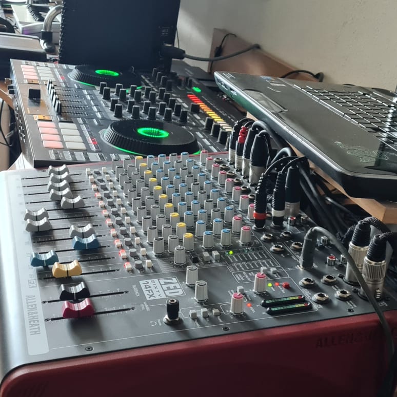 Galeriebild von DJ Bluebiker - Musikproduzent*in aus Hainburg