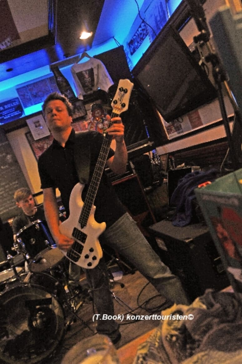 Galeriebild von Oliver - Bassist aus Essen