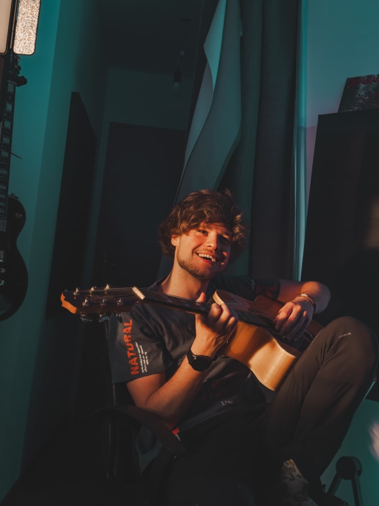 Maximilian - Artist from Wien Gallery image from Maximilian - Artist from Wien