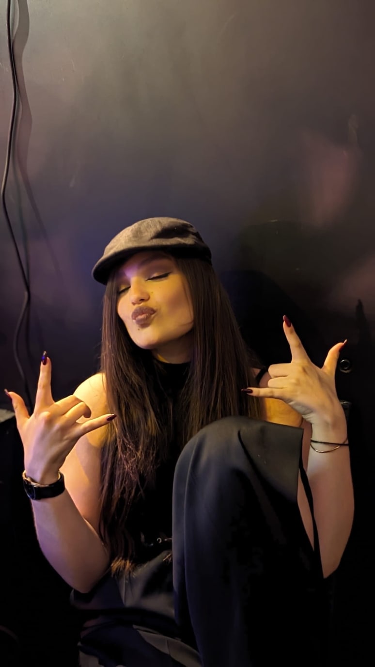 Galeriebild von Adeline - Sängerin aus Mainz