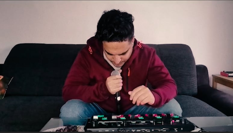 Galeriebild von Mes Kiran - Singer-Songwriter aus Neuss