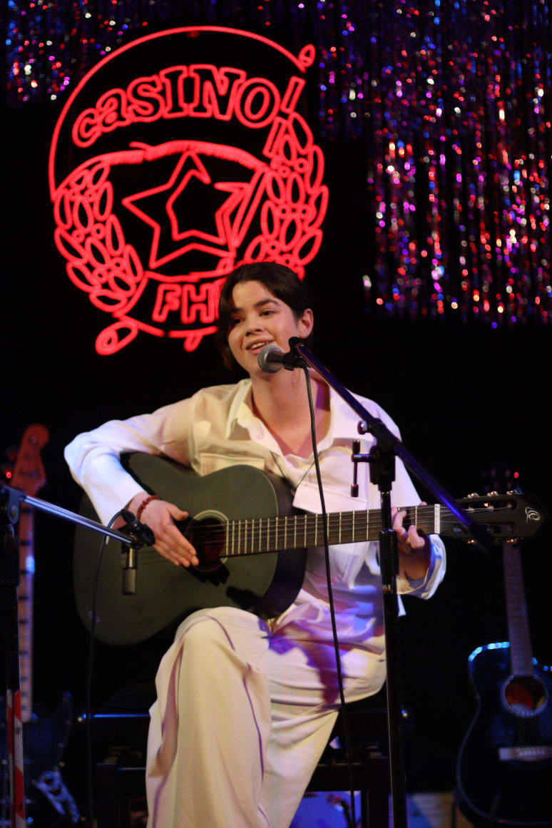 Lina Lisann - Singer-Songwriterin aus Potsdam Galeriebild von Lina Lisann - Singer-Songwriterin aus Potsdam