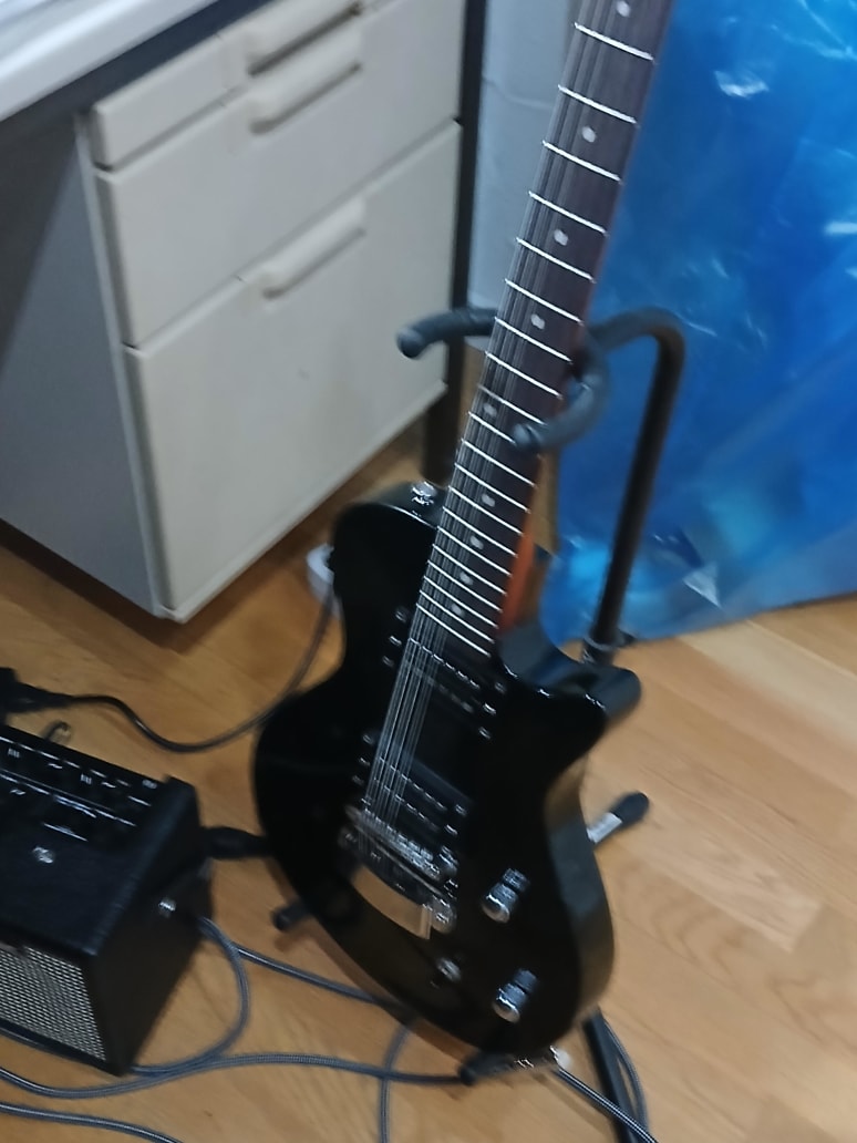 Galeriebild von Noah - Gitarrist aus Homburg