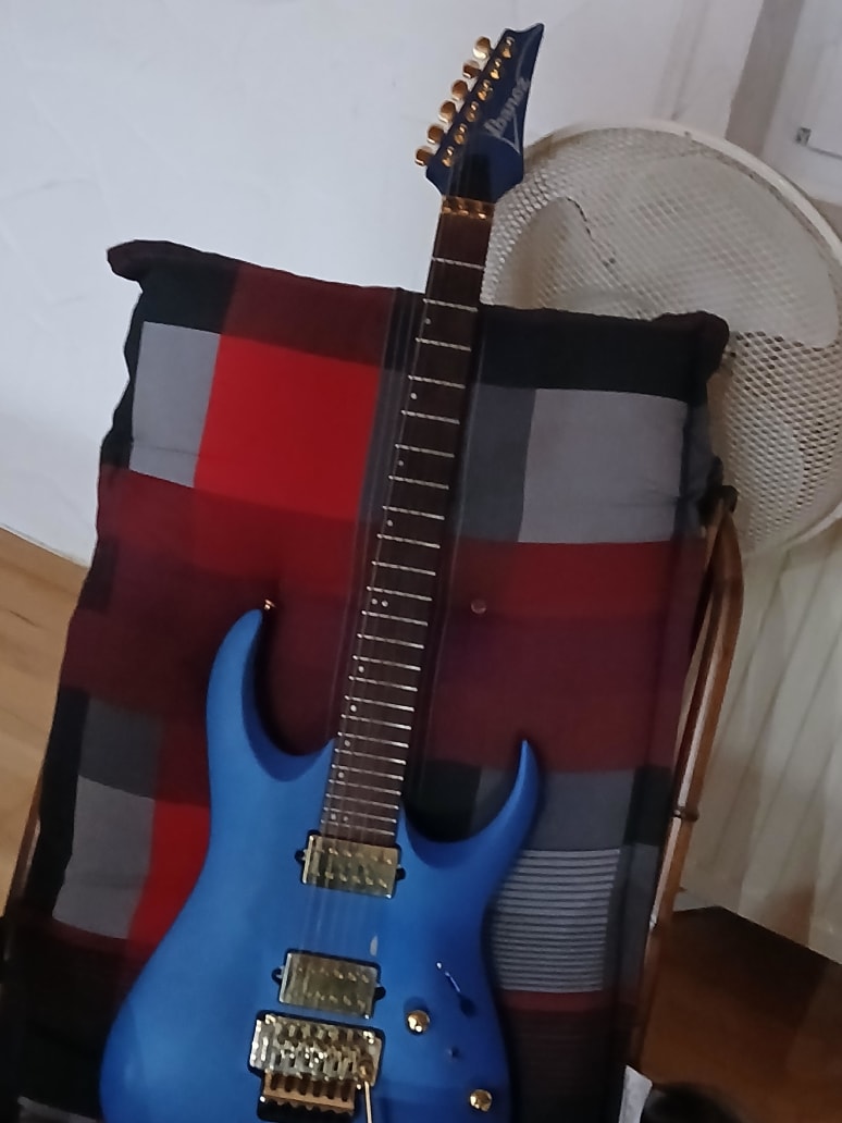 Galeriebild von Noah - Gitarrist aus Homburg