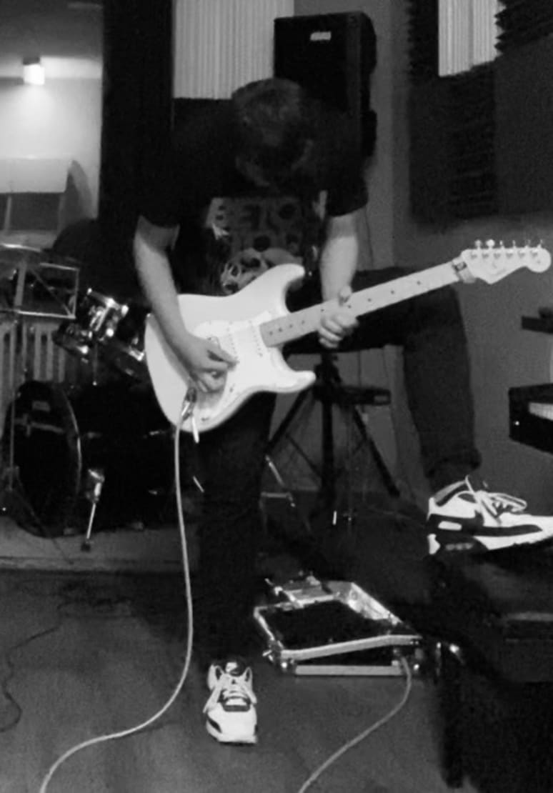 Galeriebild von Paul - Gitarrist aus Adelsdorf