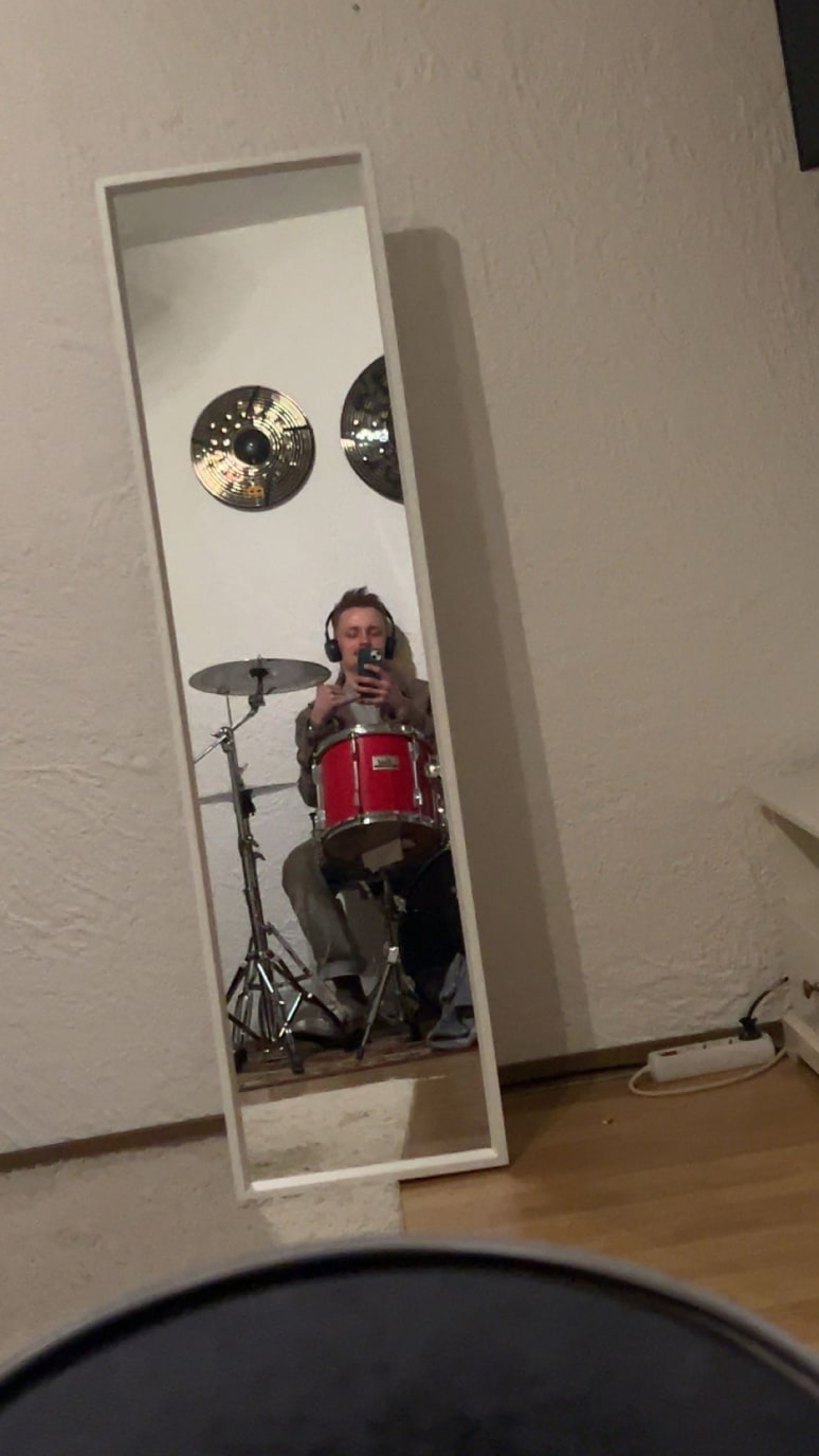 Galeriebild von Denis - Schlagzeuger aus Köln