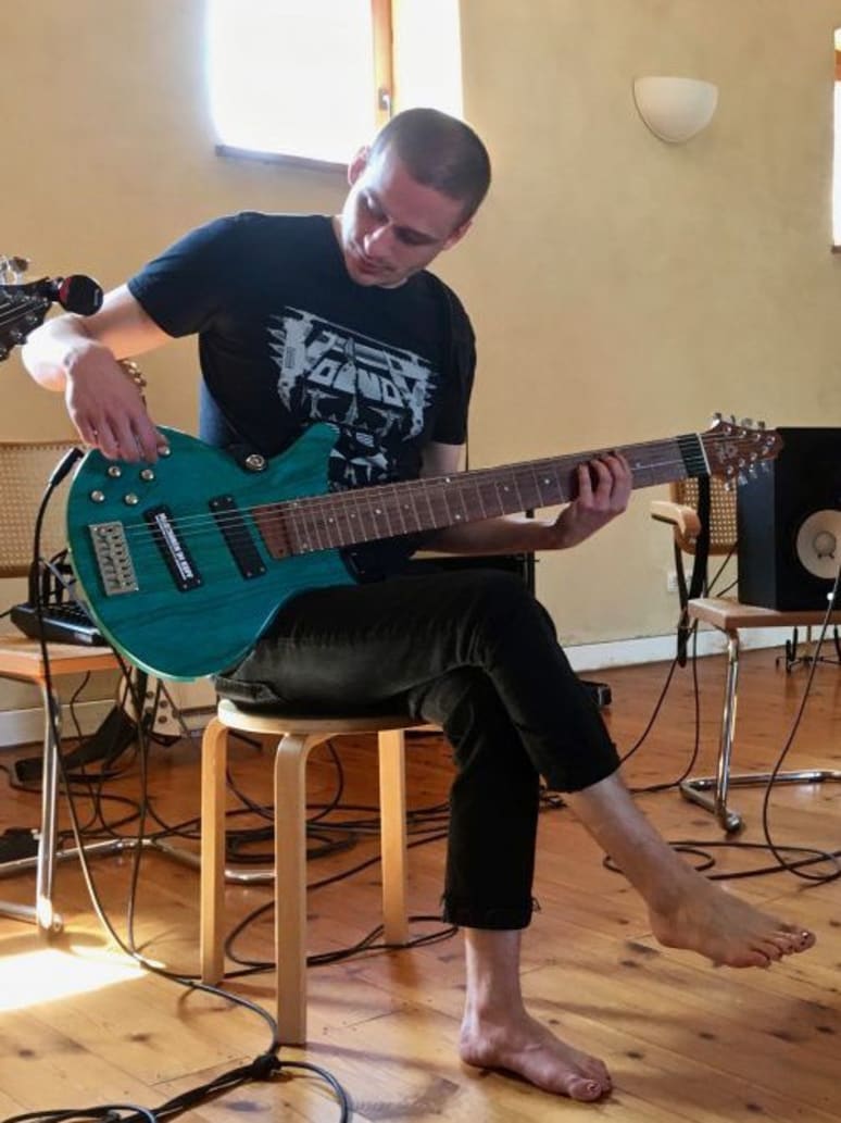 Galeriebild von Chris H - Bassist*in aus Berlin