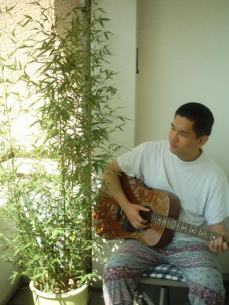 Galeriebild von Willy - Gitarrist aus Bonn