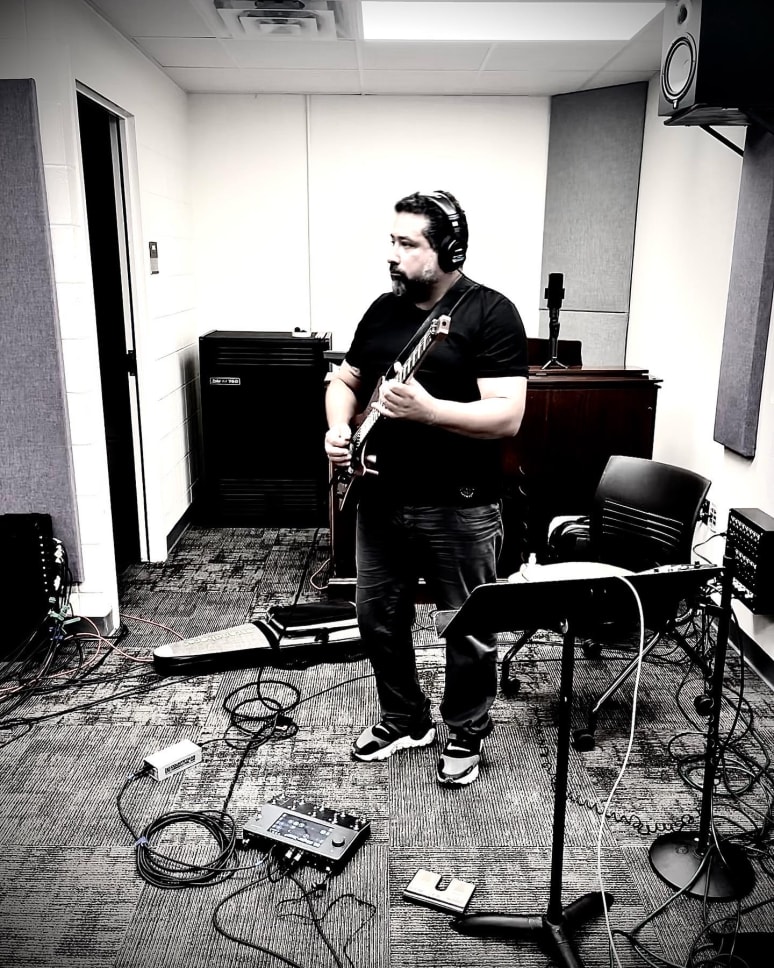 Galeriebild von Rod Mancebo - Gitarrist aus Offenbach am Main