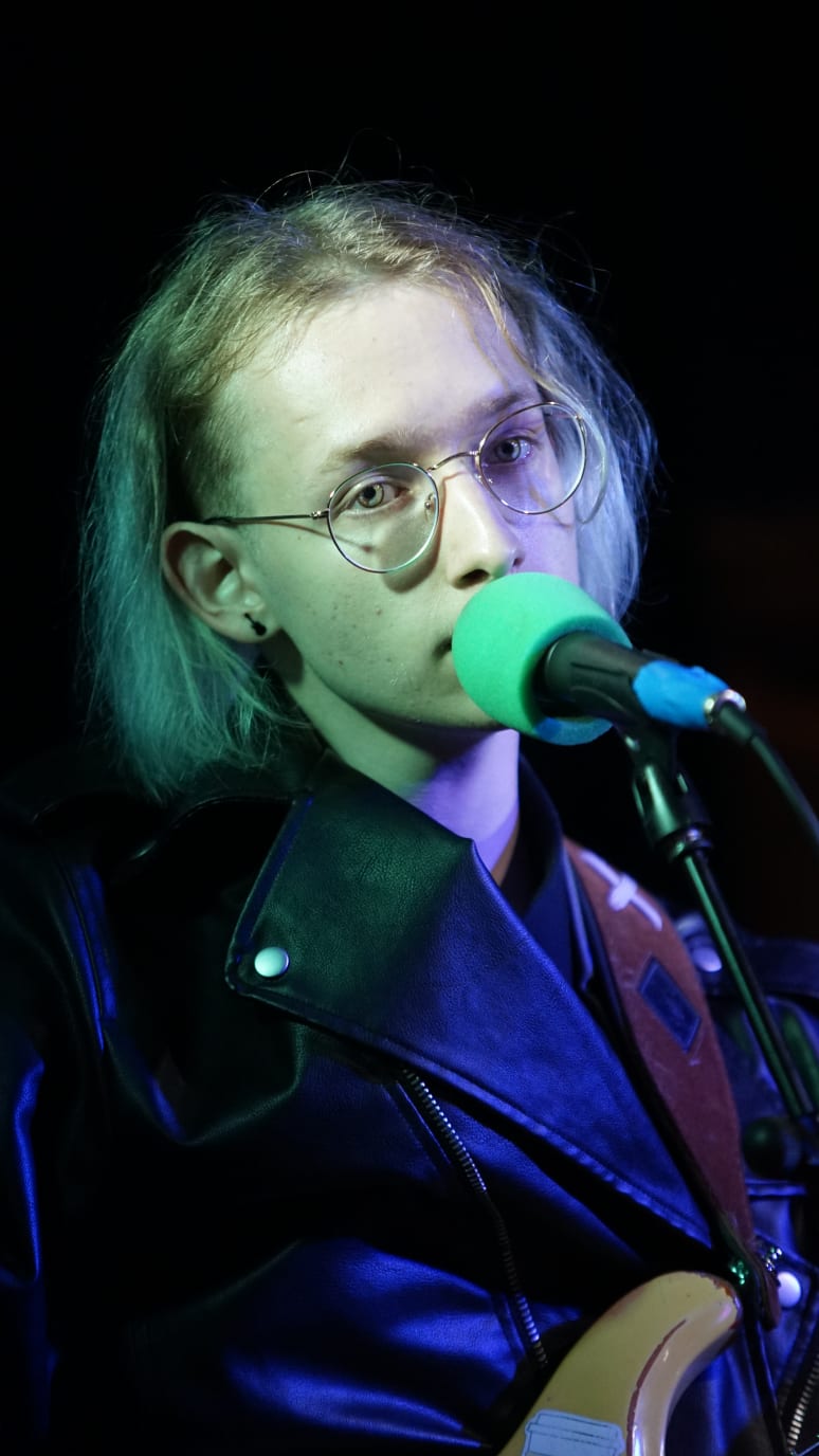 Galeriebild von Lifu - Künstler aus Ноймюнстер