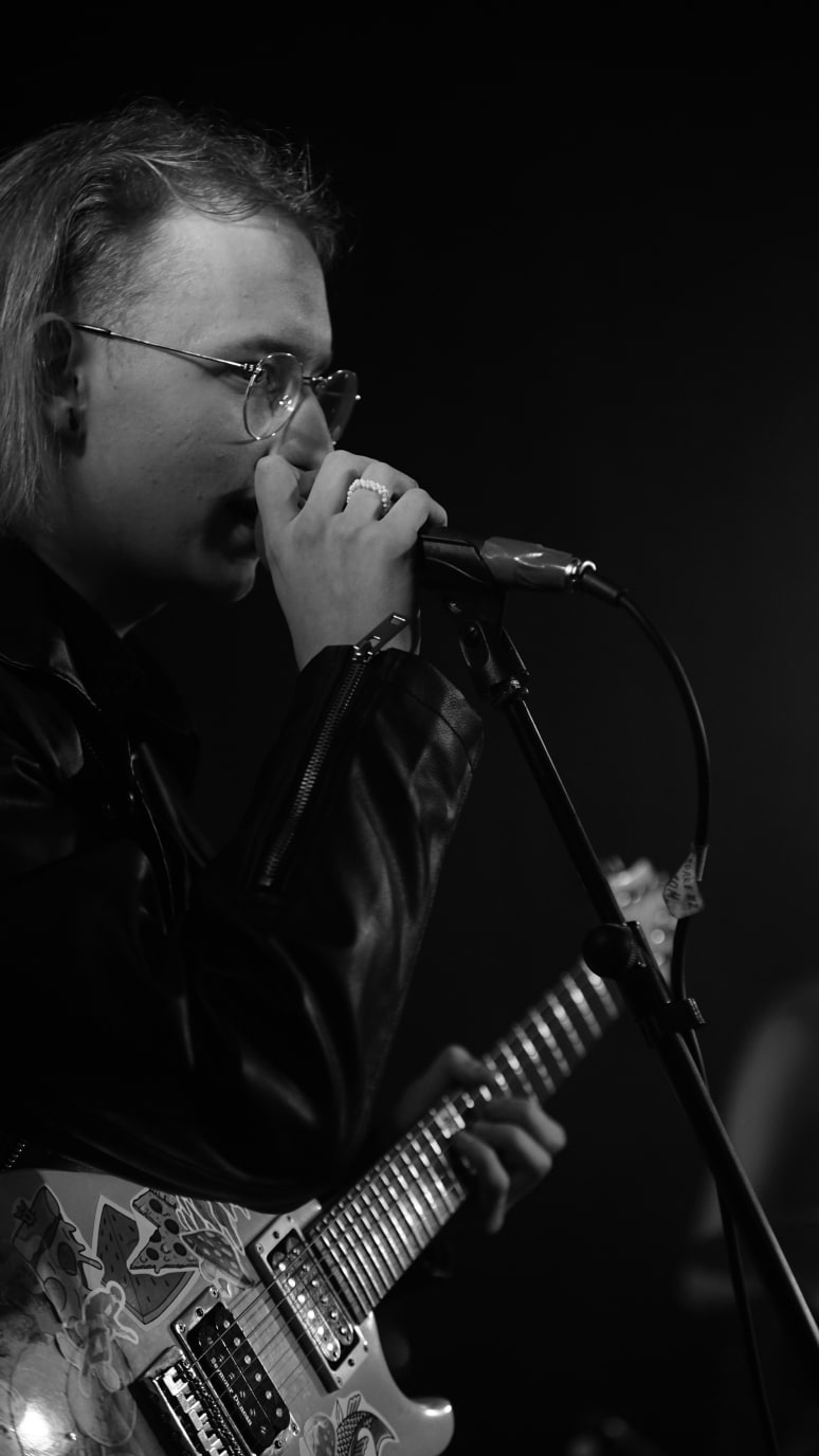 Galeriebild von Lifu - Künstler aus Ноймюнстер