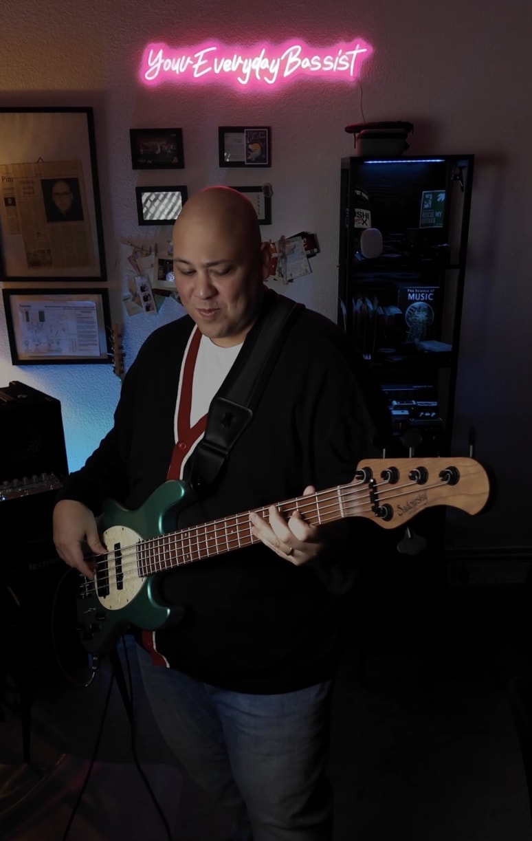 Galeriebild von YourEveryDayBassist - Bassist aus Hamburg