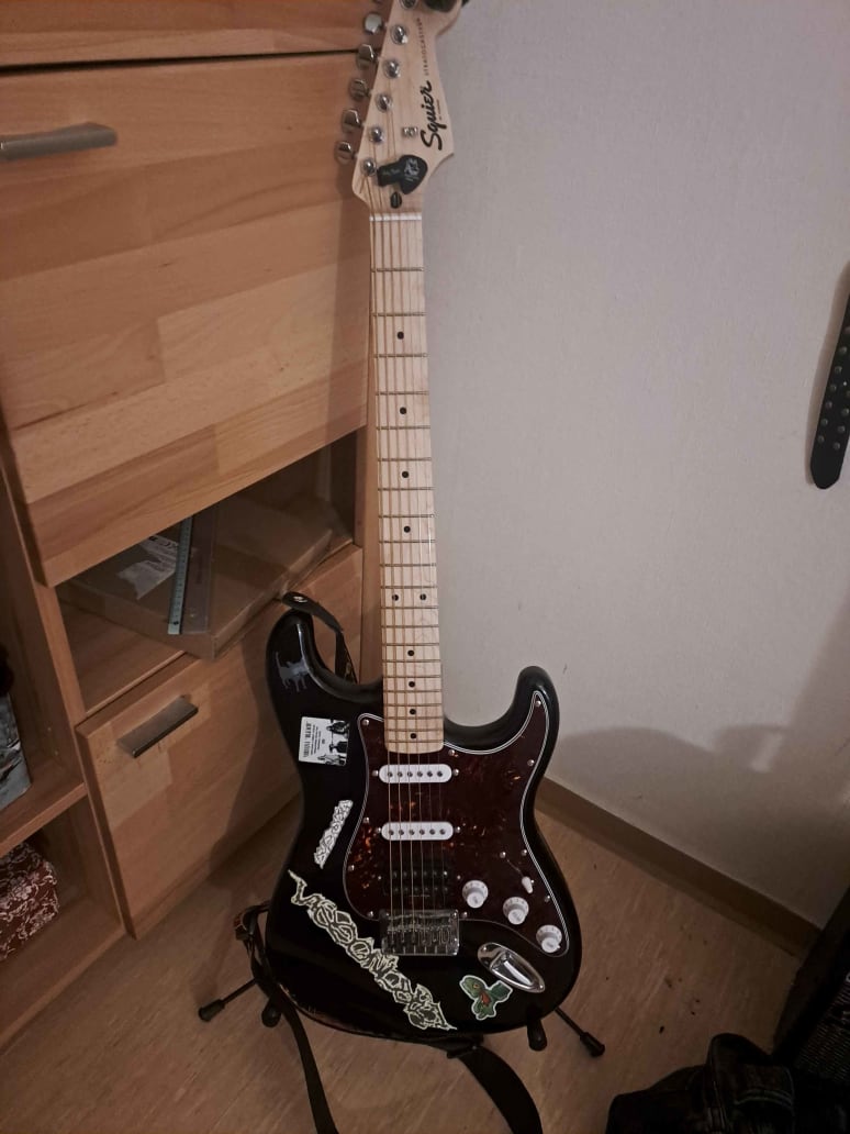 Gallery image from Robert Schönfeld - Guitarist from Frauenfeld