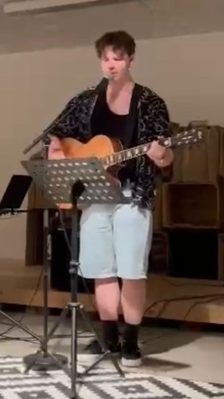 Simon Böck - Gitarrist aus Wil Galeriebild von Simon Böck - Gitarrist aus Wil