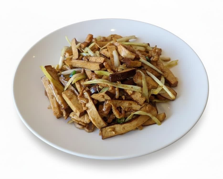 41. Sauteed Shredded Pork & Dry Bean Curd W/ Yellow Chive (Chinese Celery) 