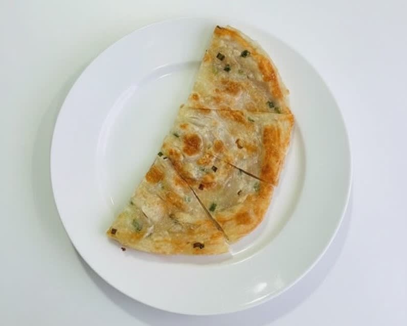 30. Scallions Pancake 30. 葱油饼