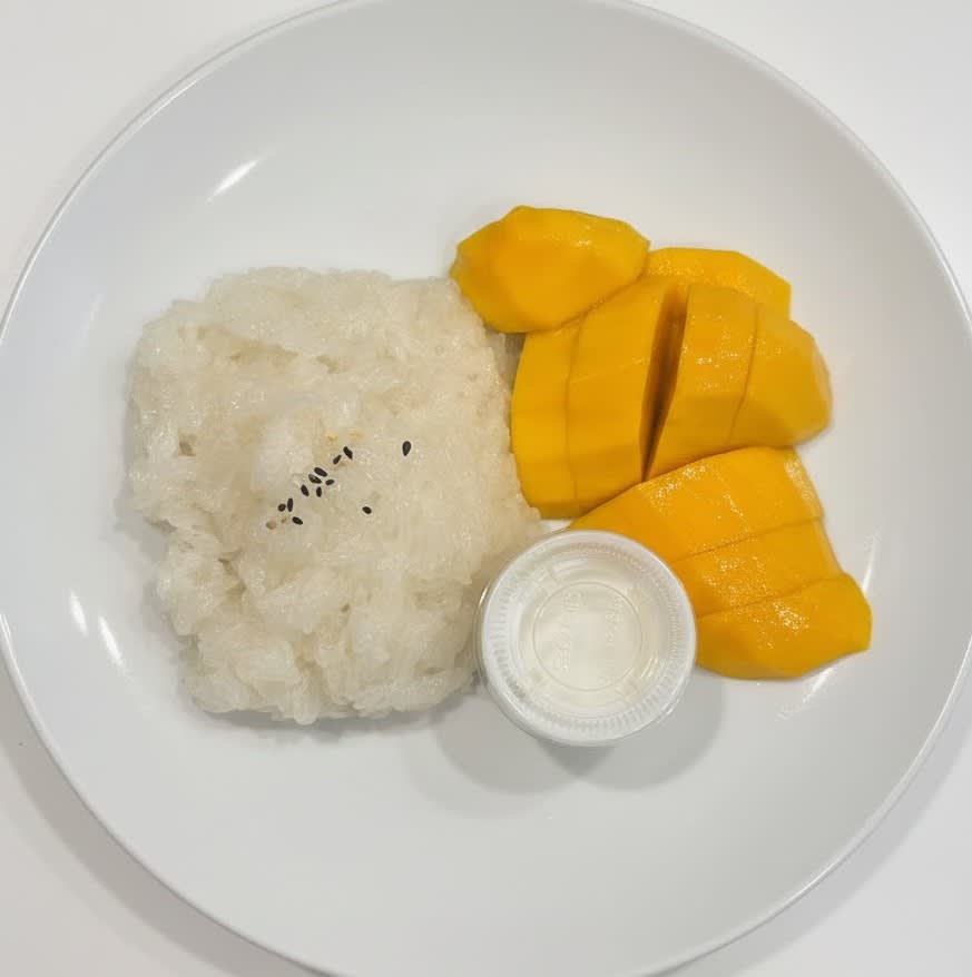 Mango with Sweet Sticky Rice