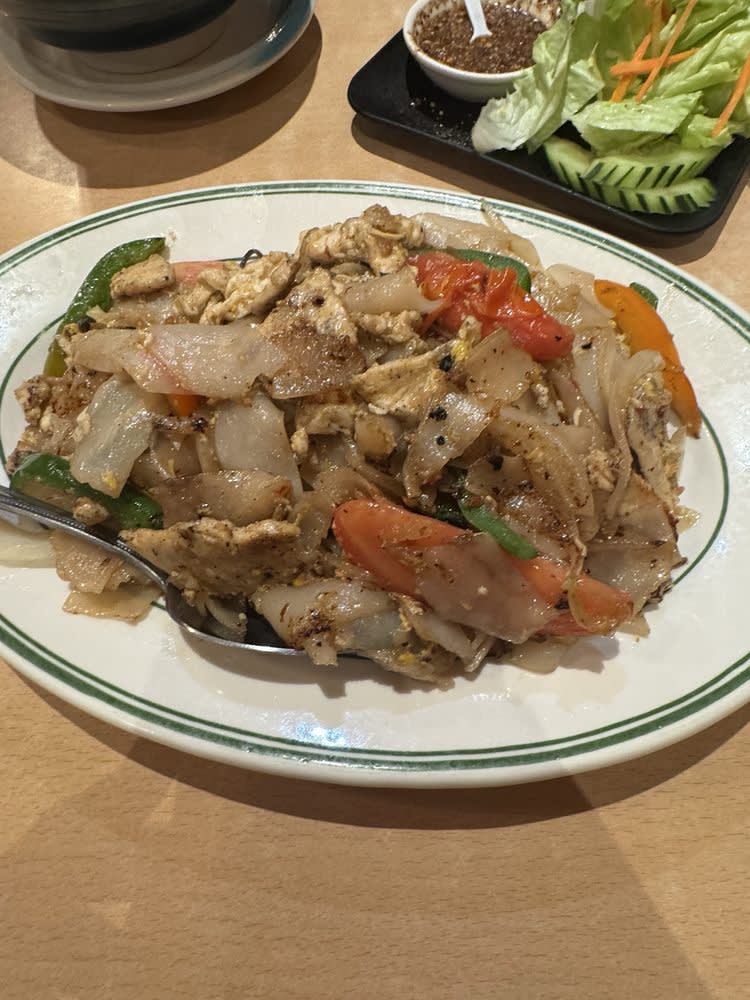 Drunken Noodle (Lunch Special)