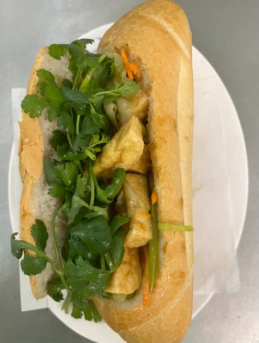 Banh Mi Rau