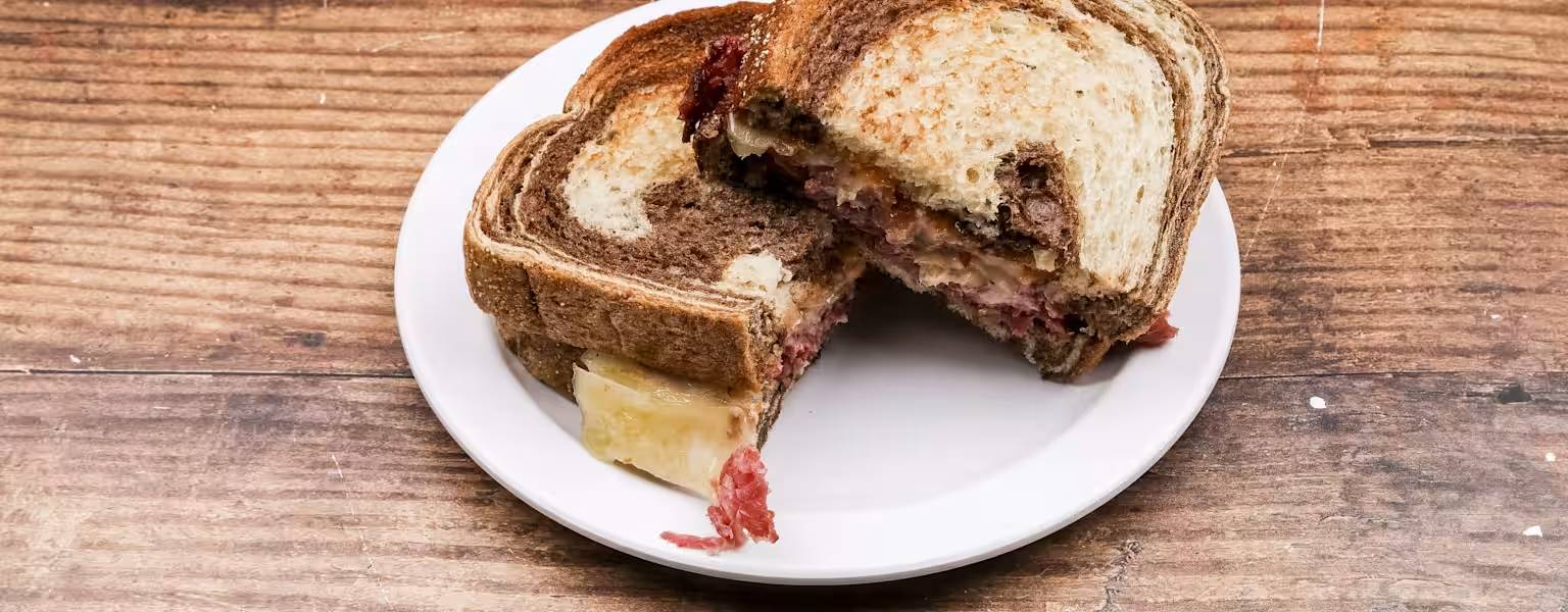 Traditional Reuben Sandwich