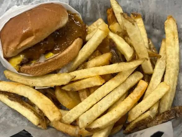 #11 - Single Chili Cheeseburger