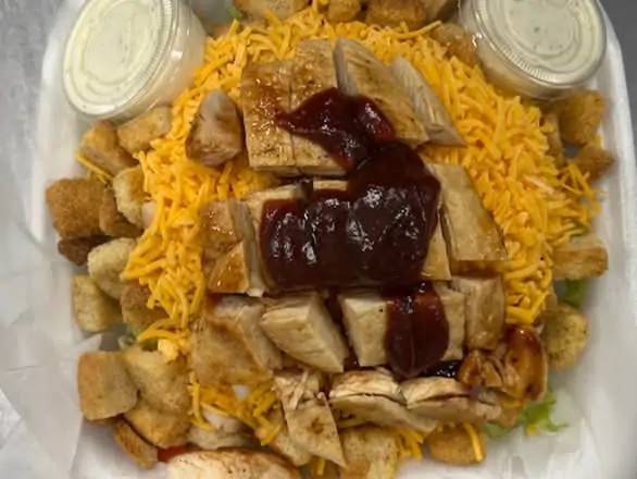 Grilled BBQ Chicken Salad