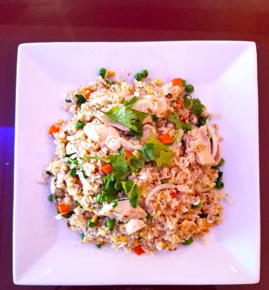 Com Chien Ga chicken Fried Rice