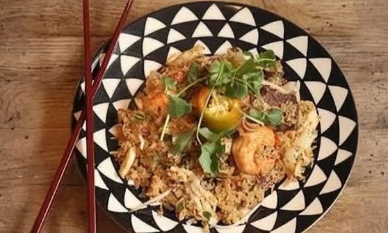 C8. Snow's Stir Fried Rice - Cơm Chiên